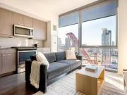 W Couch Pl, Chicago, IL