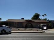W Mesquite St