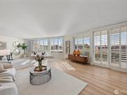 W Olympic Pl Apt,seattle, Condo For Sale