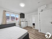 Waid Close, Dartford, Kent DA1, Property to rent, £1,250...