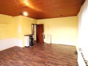 WAIDMANNSDORF Sanierungsbedürftiges Haus in Aussichtslage!