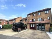 Waldren Close, Baiter Park, 4 Bedroom Town