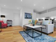 Waleorde Road, London SE17, 2 bed flat to rent, £3,701...
