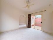 Walk to Beach & Train Station