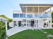 WALK TO CAFE'S OR ENTERTAIN AT HOME