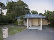 Walk to Curtin University! Spacious 5x2 in Prime Location!