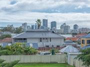 WALK TO THE SOUTH PERTH FORESHORE @$630 per week