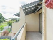 Walk to the South Perth Foreshore @$630 Per Week Walk to the South Perth Foreshore @$630 Per Week