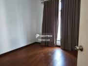 Walking distance to apollo market