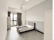 Walking distance to KTM, Easy access to Midvalley, Nu...