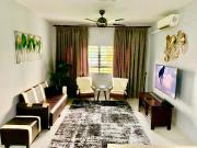 Walking distance to LRT Fully furnished Suria Jelatek...