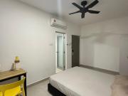 Walking distance to mrt kentomen move in immediately...