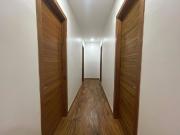 Walking Distance to Starbucks – Luxury 5BR House in...