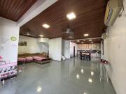 Walking in the Sun Taman Aman Double Storey SEMID House Walking in the Sun Taman Aman Double Storey SEMID House