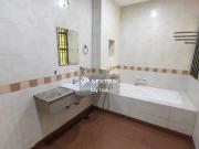 Walking to LRT, Mall, office & Great Amenities Newly...