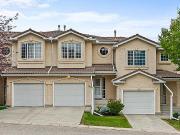 Walkout 2 storey In The Hamptons—don’t Miss Out!