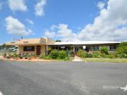 WALLANGARRA – THE OLD ICONIC WALLANGARRA HOTEL –...