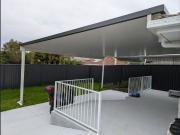 WANTING LOW MAINTENANCE – HERE YOU CAN MOVE IN AND RELAX!