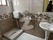 Wapda Town Taru Jabba Peshawar 7 Marla Double Store Vip...