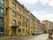 Wapping Wall, Wapping, E1W