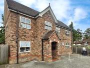 Wardown Crescent, Luton, 1 Bedroom House