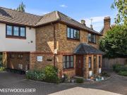 Ware Road, Hoddesdon, EN11