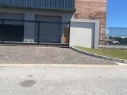 warehouse to let in fairview