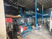 Warehouse with parking slots for lease near Quezon...