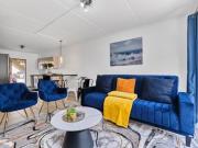 warm & lifestyle focused