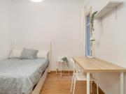 Warm single bedroom near the Sagrada Familia Cathedral