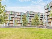 Warren Close, Cambridge, Cambridgeshire 1 bed flat for sale.