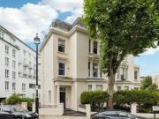 Warrington Gardens, London, 2 Bedroom Apartment