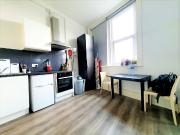 Warspite Road Studio 9 London SE18 5PG Century 21 United...