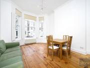 Warwick Avenue, London W9, 2 bed flat to rent, £2,600...