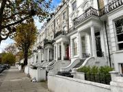 Warwick Avenue, London W9, 3 bed flat to rent, £3,465...