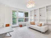 Warwick Drive, Putney SW15, 1 bed flat to rent, £1,700...