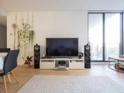 WATER VIEWS PREMIUM SHORE NORTH TIMBER FLOORS LIGHT FILLED