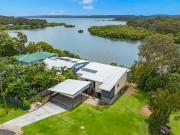 Waterfront Lifestyle