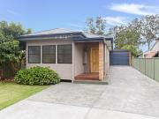 WATERFRONT LIFESTYLE