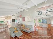 Waterfront Lifestyle on 1862m² Space, Privacy & Island Charm