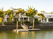 WATERFRONT LUXURY | PRIVATE PONTOON | ENTERTAINER'S...