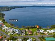 WATERFRONT RESERVE LIVING | FANTASTIC PARKING | WALK TO...