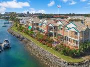 WATERFRONT TOWN HOME THE ANCHORAGE ISLANDS