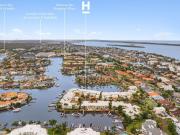 Waterfront Villa, Great Location, Vendor wants It SOLD