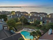 Water's Edge Apartments 2 Bedroom Apartment for Rent...