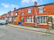 Watlands View, Newcastle, Staffordshire ST5, 2 bed flat...