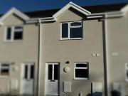 Waunhenuchaf, Garnant, 2 Bedroom Terraced