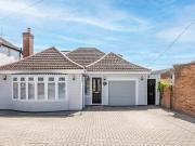 Waxwell Road, Hullbridge, 5 Bedroom Detached