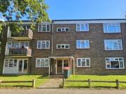 Weald Drive, Crawley, 2 Bedroom Flat