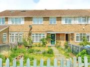 Weatherhill Road, Smallfield, Horley